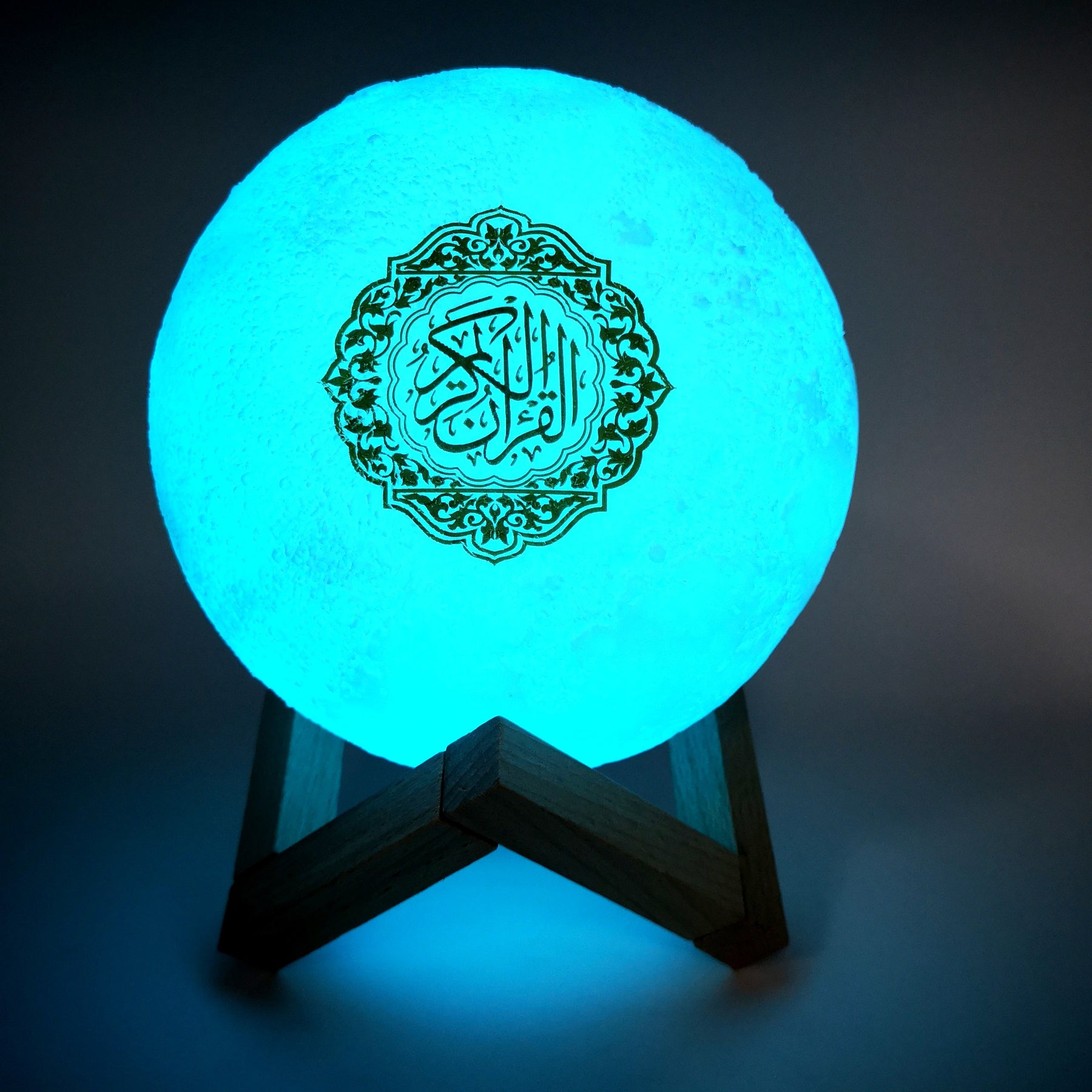 Quran speakers 3D Moon